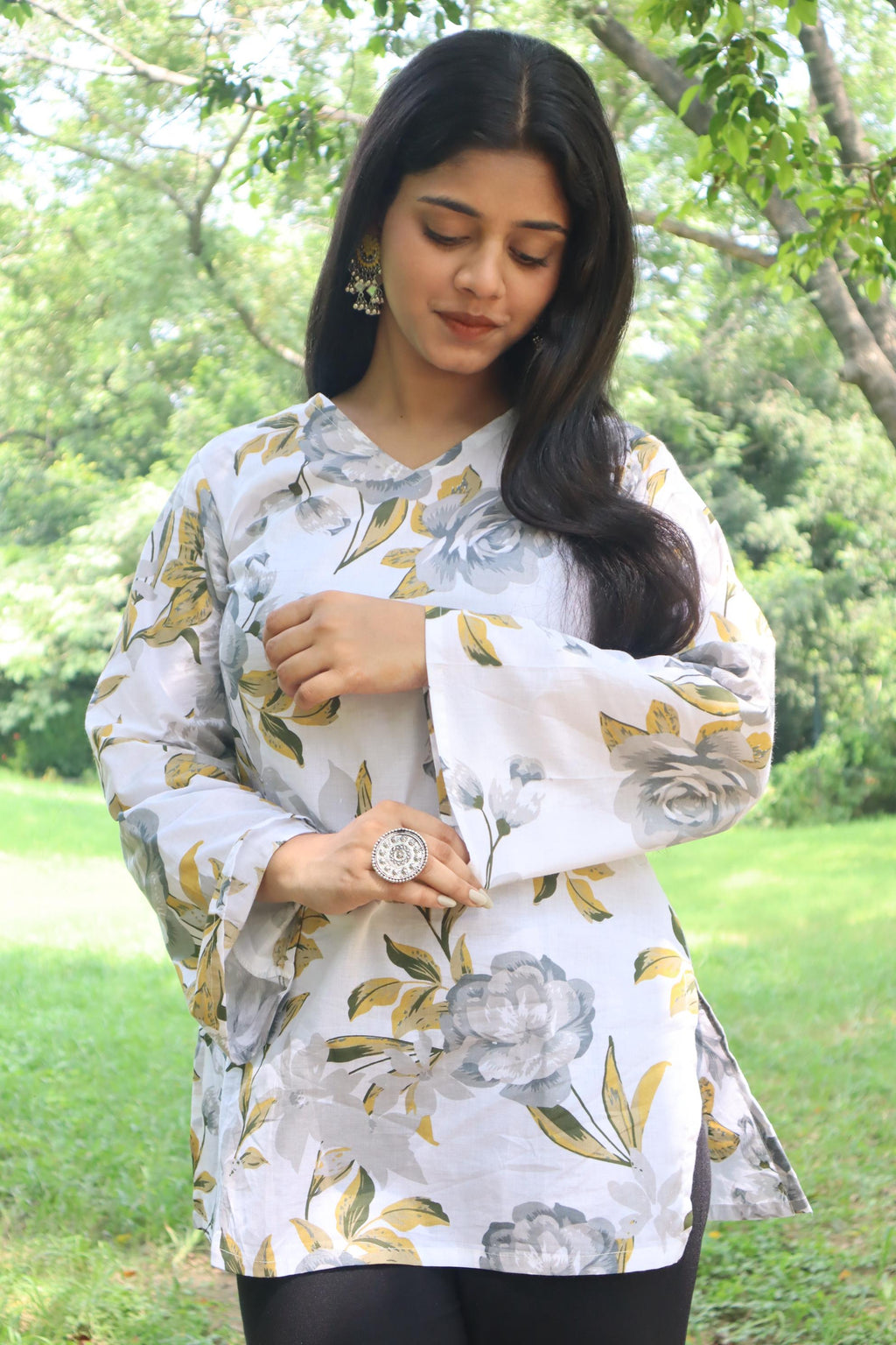 Ruhani Bell Sleeve