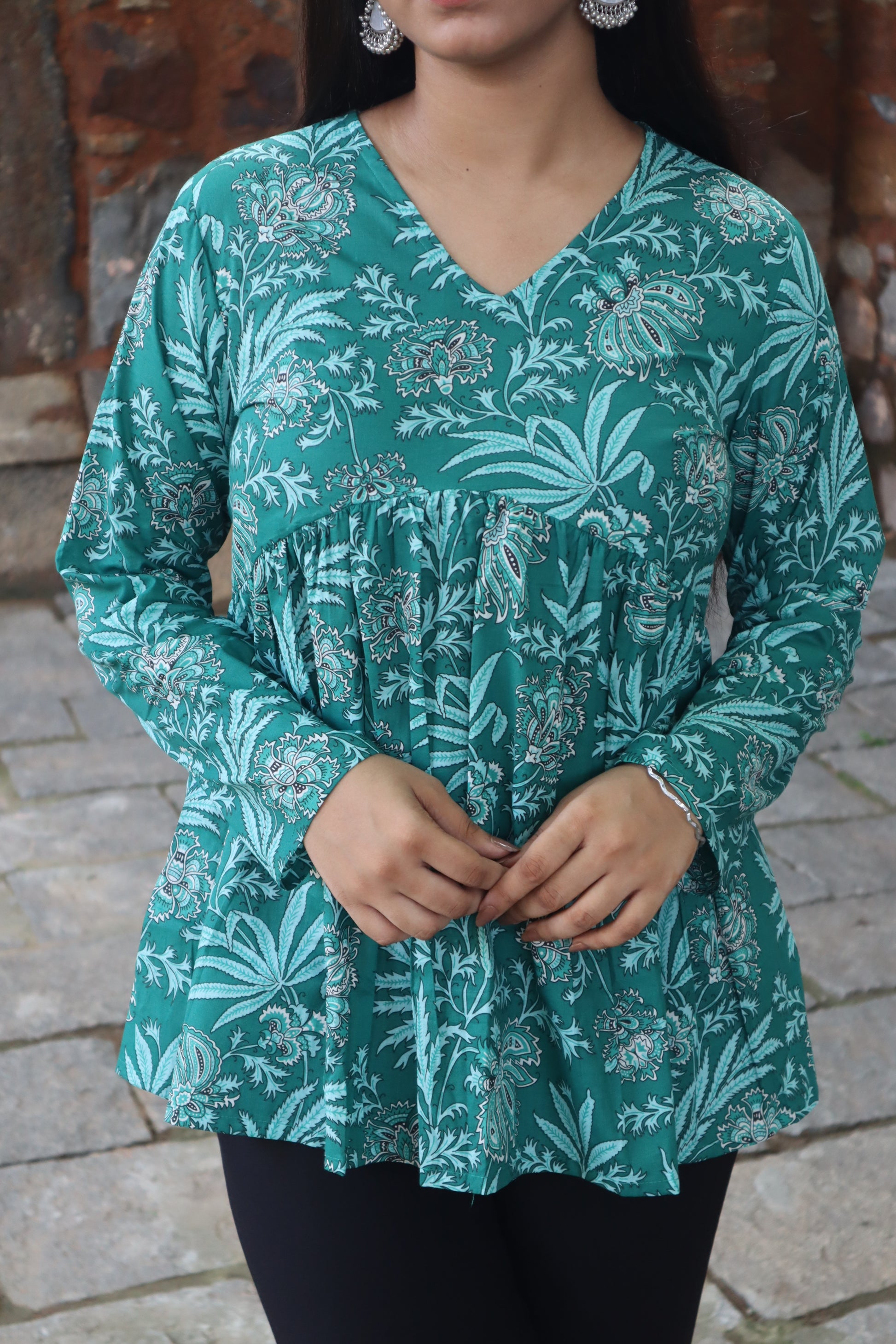 Nazaakat Flare Kurti