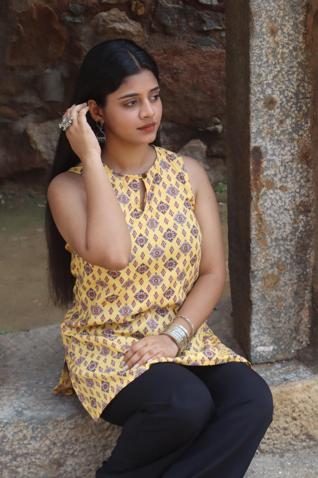 Noor Helter Neck Kurti